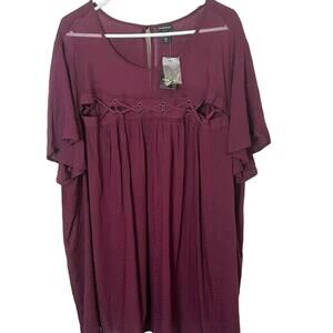 Torrid lace up trim mesh insert blouse in burgundy, size 4